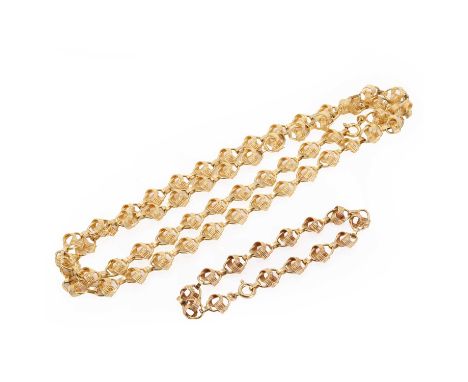 An 18ct gold fancy link necklace and bracelet set, by UnoAErre, the oval fancy link necklace with looped twist effect belcher