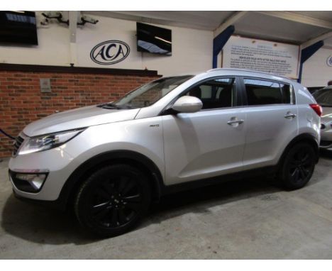 Make &amp; Model: Kia Sportage First Ed. CRDiDate of Reg: YX11 OSYColour: Silvercc: 1995MoT: 08-03-2022Fuel Type: DIESELMilea