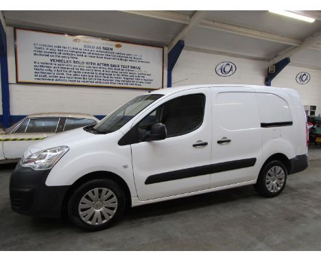 Make &amp; Model: Citroen Berlingo 725 X HDIDate of Reg: YY65 YAOColour: Whitecc: 1560MoT: 22-10-2022Fuel Type: DIESELMileage