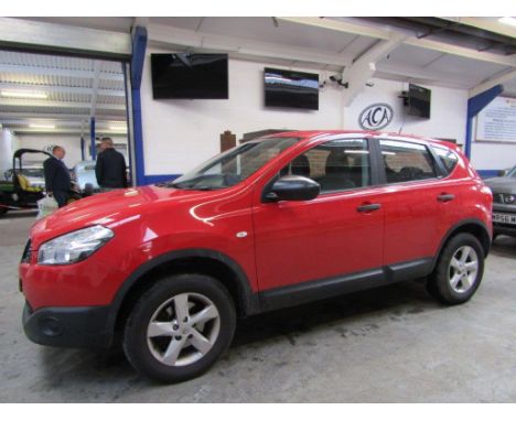 Make &amp; Model: Nissan Qashqai VisiaDate of Reg: SG10 EFMColour: Redcc: 1598MoT: 15-04-2022Fuel Type: PETROLMileage: 118kTr