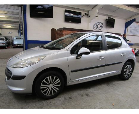 Make &amp; Model: Peugoet 207 SDate of Reg: KR56 FYEColour: Silvercc: 1360MoT: 10-12-2021Fuel Type: PETROLMileage: 96kTransmi