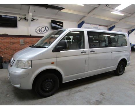 Make &amp; Model: VW T-Porter Shut SE 102 LWBDate of Reg: WG57 NHOColour: Silvercc: 1896MoT: 25-07-2022Fuel Type: DIESELMilea