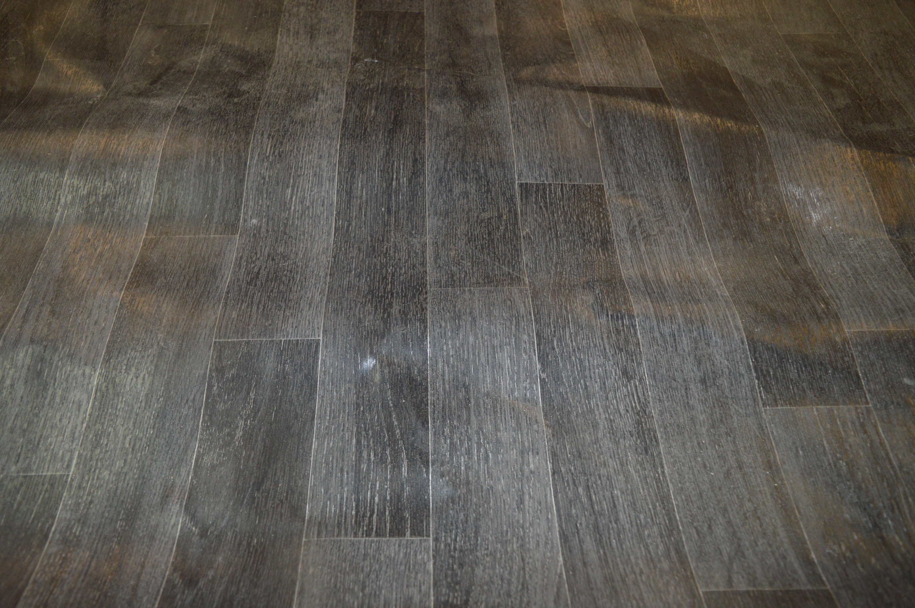 part roll of 4m grey laminate effect vinyl flooring part roll of 4m grey laminate effect vinyl flooring
