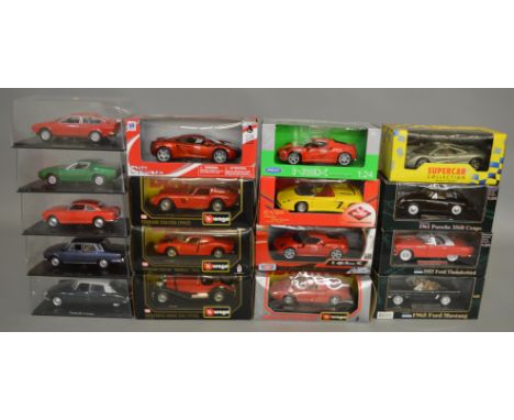 17 boxed diecast models 1:24 scale, which include; Burago, Auto Vintage Deluxe collection etc (17)