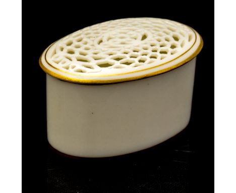 George Owen for Royal Worcester, a reticulated covered box, 1912, oval form, the lid with pierced web design, 5cm wideConditi