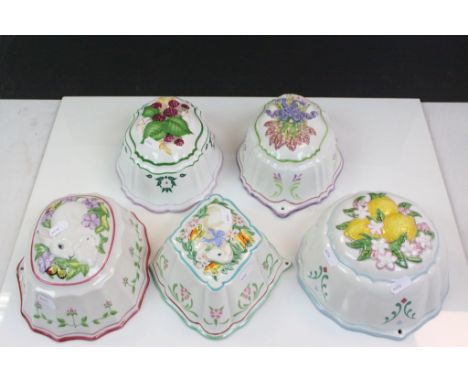 Franklin Mint set of four Ceramic Jelly Moulds