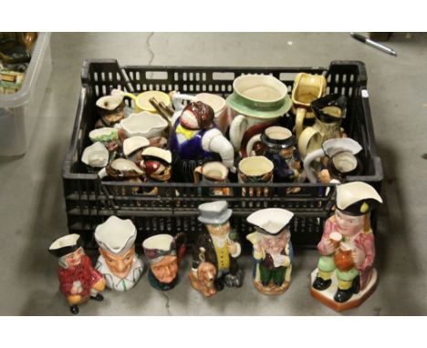 Tray of mainly vintage Toby jugs