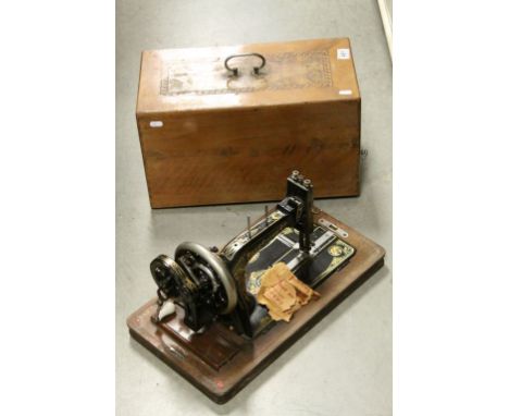 Wooden cased vintage Sewing Machine with Marquetry inlay to lid
