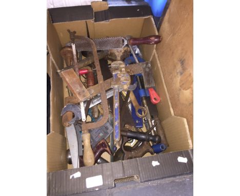 BOX OF TOOLS     T4