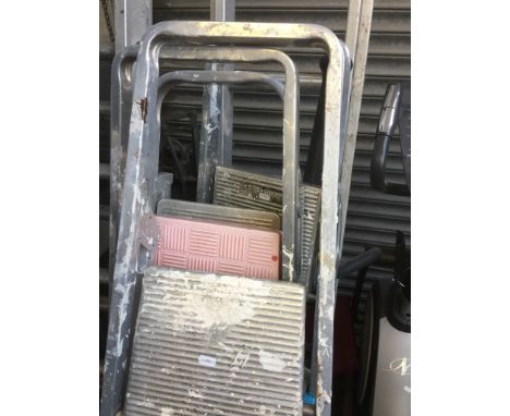 3 ALUMINIUM STEP LADDERS