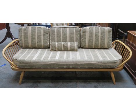ERCOL GOLDEN DAWN DAY BED 