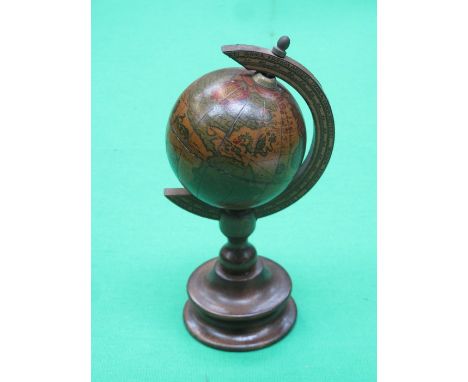 SMALL REPRODUCTION GLOBE 