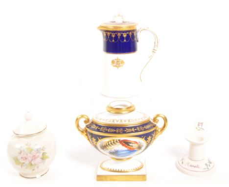 Royal Worcester / Spode - An assorted collection of 20th Century porcelain china comprising of an early 20th Century Royal Wo