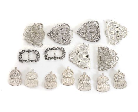 An Edwardian silver nurse's buckle, by Sydney &amp; Co, Birmingham 1908, two piece of typical form with pierced decoration, 8