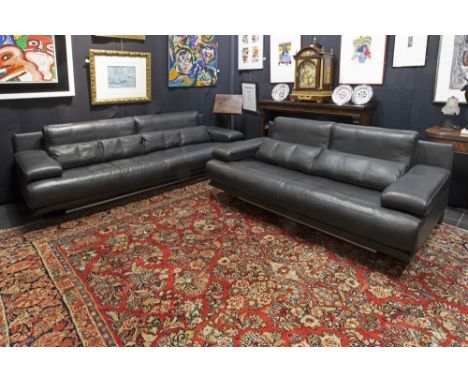 Rolf Benz marked design vintage set of a three and two seats sofa in black leather || ROLF BENZ  -  DUITSLAND vintage set van