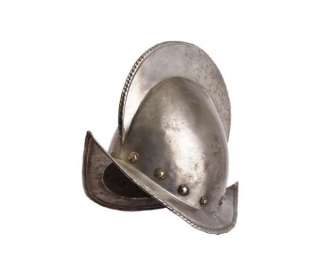 dating: mid-16th Century provenance: Germany, Skull in one piece, with medium comb, with twisted border and outlines. Slightl