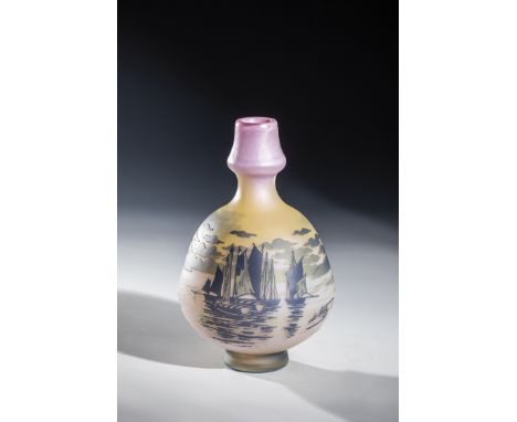 Vase mit Segelbooten Camille Tutre de Varreux, Crsitallerie de Pantin, STV &amp; Cie., Pantin/Seine, nach 1907 Farbloses Glas