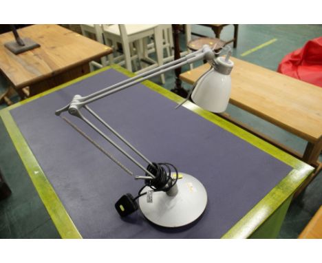 Anglepoise style desk lamp