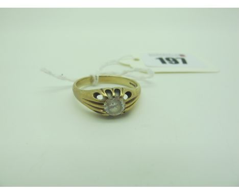 A Gent's 9ct Gold Single Stone Ring, of Victorian style, reeded claw set (finger size U (4.2grams). 