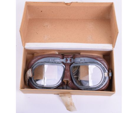 Boxed WW2 RAF Mk VIII Flying Goggles, good used pair of the Mk VIII flying goggles issued to RAF aircrews in the later stages