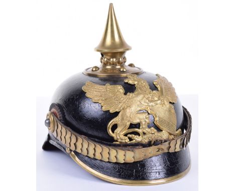 Imperial German Baden NCO’s Pickelhaube, fine quality black leather shell with gilt metal Baden state helmet plate, officers 