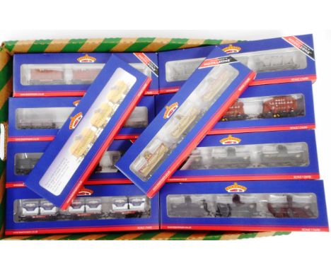 Bachmann 00 gauge. 10 x 3-wagon sets. All boxed new. (10) 