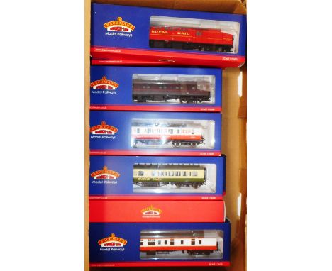 Bachmann 00 gauge. Various carriages including 7 x Royal Mail, Camping coach, Express Parcels etc. All boxed new. (12) 