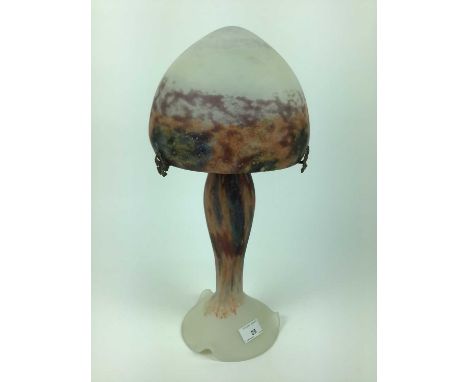 Large art glass lamp in the form a jellyfish, 46cm high