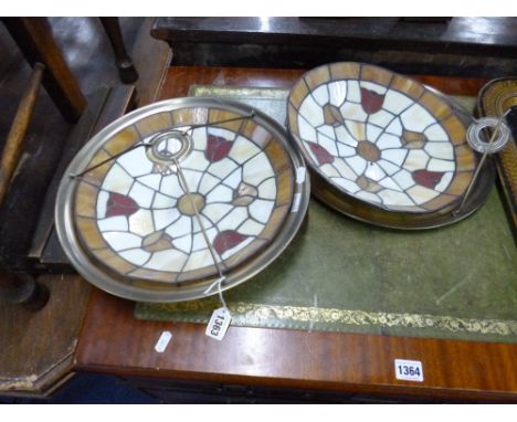 A PAIR OF TIFFANY STYLE CEILING LIGHT SHADES (sd)