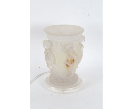 Large frosted table lamp, decorated four putti and raised on acrylic base, 31cm tall