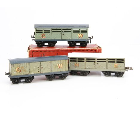 Hornby 0 Gauge No 2 Van and Cattle wagons, the van in GW grey/blue-grey with large edged-gold letters, F, playworn with some 