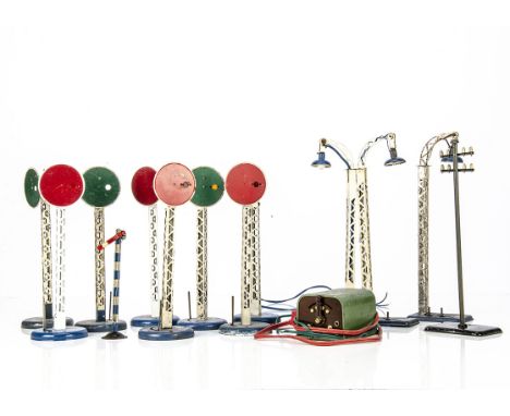 French Hornby O Gauge Disc Signals Yard Lamps and Transformer, five red disc signals (one with detached disc) and three green