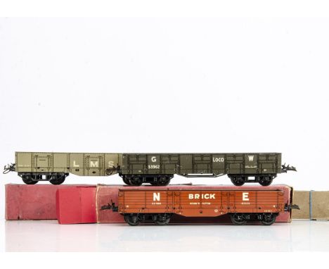 Hornby 0 Gauge No 2 High Capacity Brick and Loco Coal wagons, all with axlebox-fitted bogies, an LMS H-C wagon in light grey,