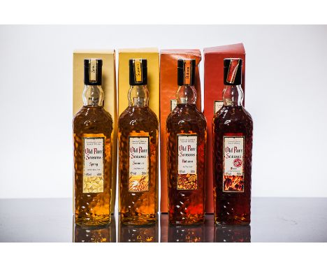 GRAND OLD PARR SEASONS
Blended Scotch Whisky, consisting of four bottles: AUTUMN, WINTER, SPRING, SUMMER. Each 500 ml, 43% vo