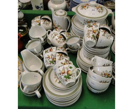 Alfred Meakin "Hereford" pattern tea service and matching dinner service.