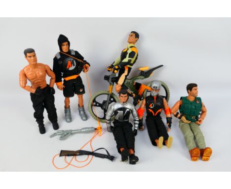 Hasbro - Action Man - A collection of unboxed modern Action Man figures, they appear in Good condition overall, unchecked for