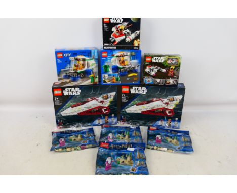 Lego - mixed lot of Lego City, Star Wars and Harry Potter sets.  Includes: 2 boxed sets of Lego Star Wars Obi-Wan Kenobi's Je