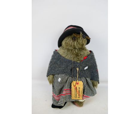 Paddington Bear - Aunty Lucy large bear by Gabrielle designs with hat, spectacles and clothes and luggage label for Peruvian 