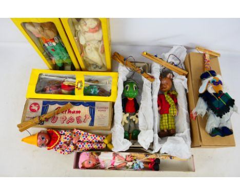 Pelham Puppets - 8 Pelham puppet marionettes. Includes Uncle Bulgaria Womble, Rupert Bear, Jiminy Cricket and others. Items a