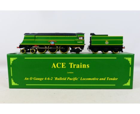 Ace Trains - A boxed O gauge Battle of Britain Class 4-6-2 34090 "Sir Eustace Missenden". Item appears excellent in its box w