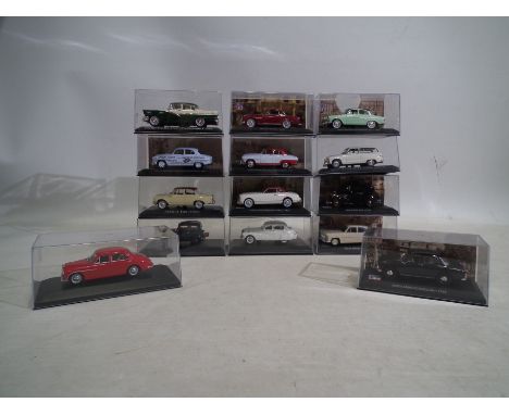 Oxford - Altaya - A group of boxed cars in 1:43 scale including MG Magnette, Sunbeam Talbot 90, Simca Chatelaine, Ford Fairla