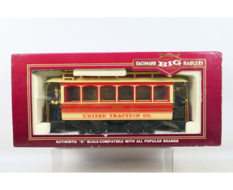 Bachmann Big Haulers - A boxed G scale #93939 Closed Streetcar 1623. Item appear to be in very good-excellent condition. Hous