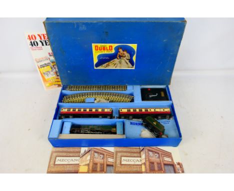 Hornby Dublo - A boxed vintage Passenger Train set set 'Duchess of Atholl EDP2 #30002. Item appear to be in good condition wi