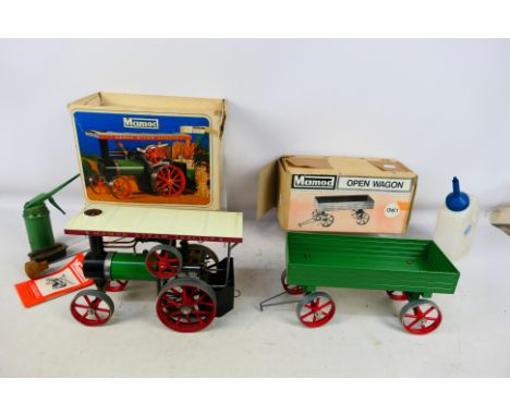 Mamod - Steam Traction Engine and Open Wagon, both boxed. Both items appear to be generally in very good condition but with s