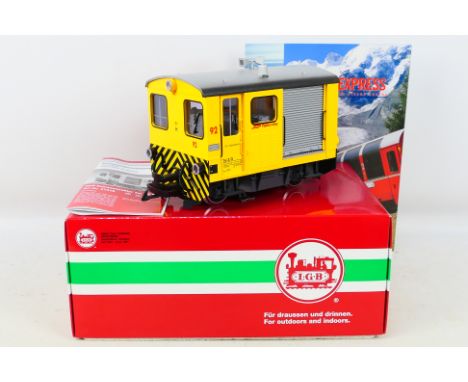 Lehmann - A boxed G gauge L.G.B. #27410 Tm 2/2 tractor loco 92 of the RhB. Item appears to be in excellent condition. Housed 