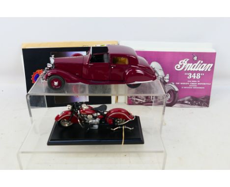 The Danbury Mint - Stratford Models - 2 x unboxed models, a 1:18 scale Indian Chief motorcycle and a 1:24 scale Rolls Royce P