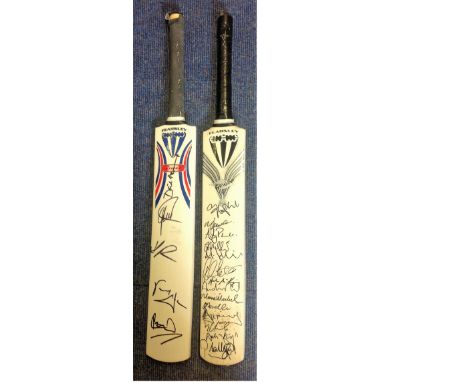 Cricket 2 full size Duncan Fearnley Bats signed by 19 county and international players while playing for Worcestershire and W