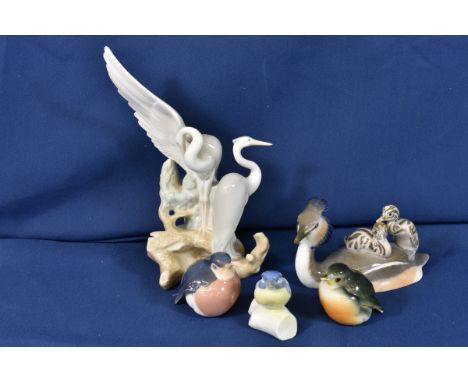 A small collection of bird ornaments to include Royal Copenhagen, NAO etc. 