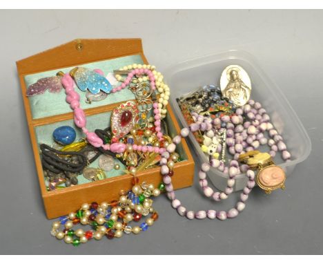 Jewellery - an Italian lava cameo panel bracelet; a rosary, beads, brooches, pendant etc qty