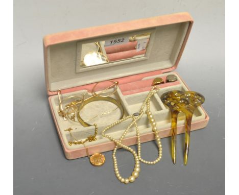 Jewellery - a 9ct gold signet ring; an Edwardian 9ct gold and seed pearl bar brooch, another; a pair of 9ct rolled gold frame